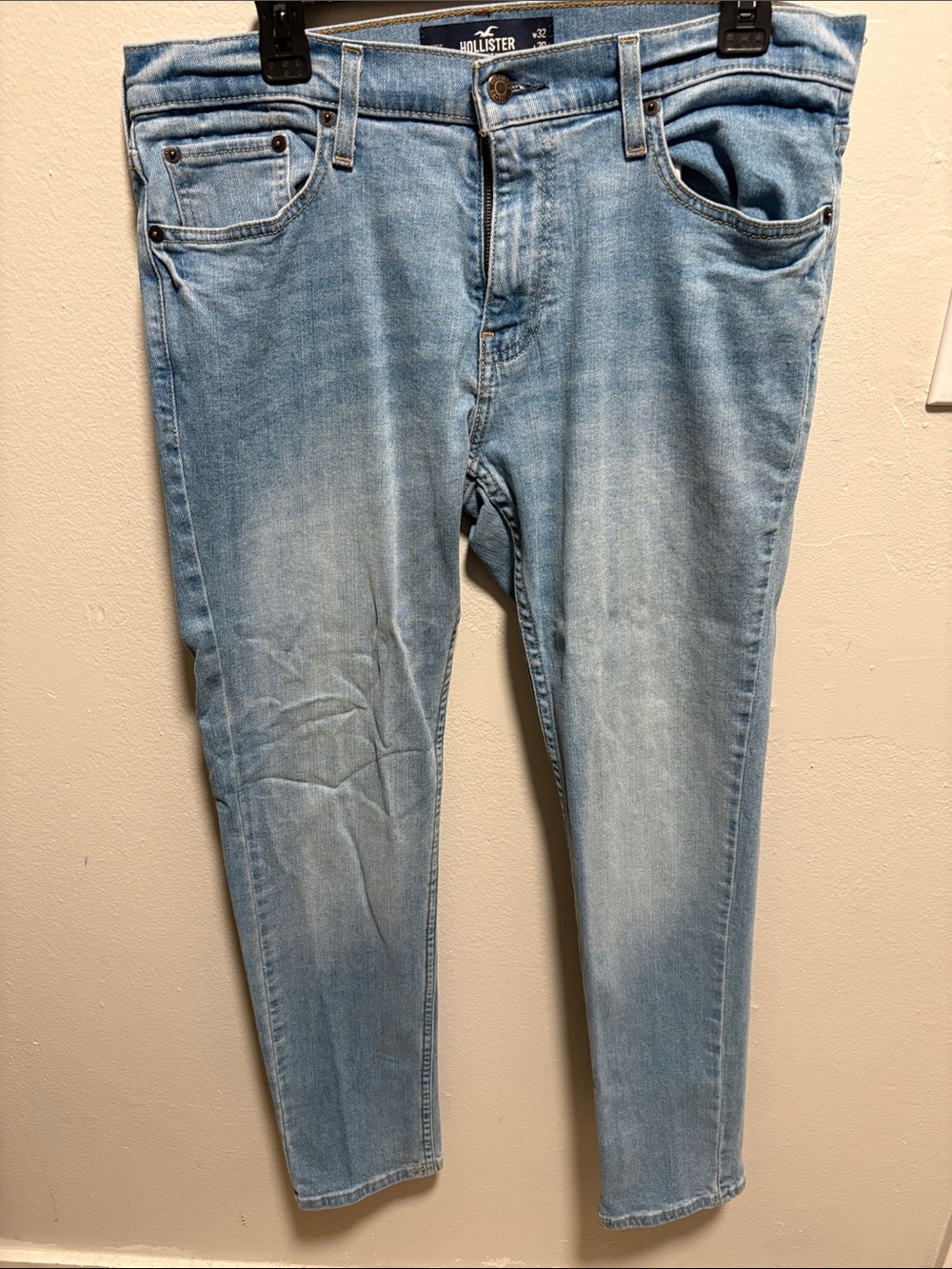 Hollister Men’s Light Wash Skinny Jeans 32x30